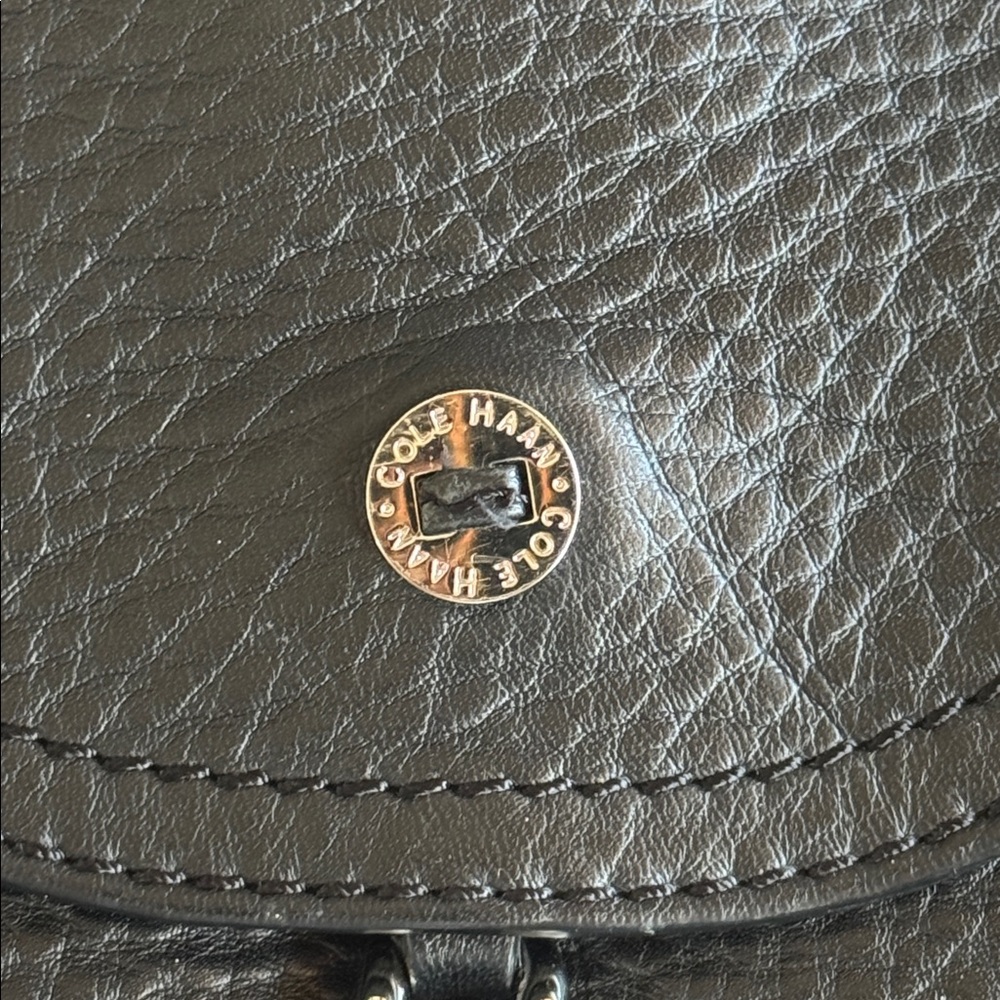 Cole Haan Black Leather Shoulder Bag Handbag - Picture 2 of 8